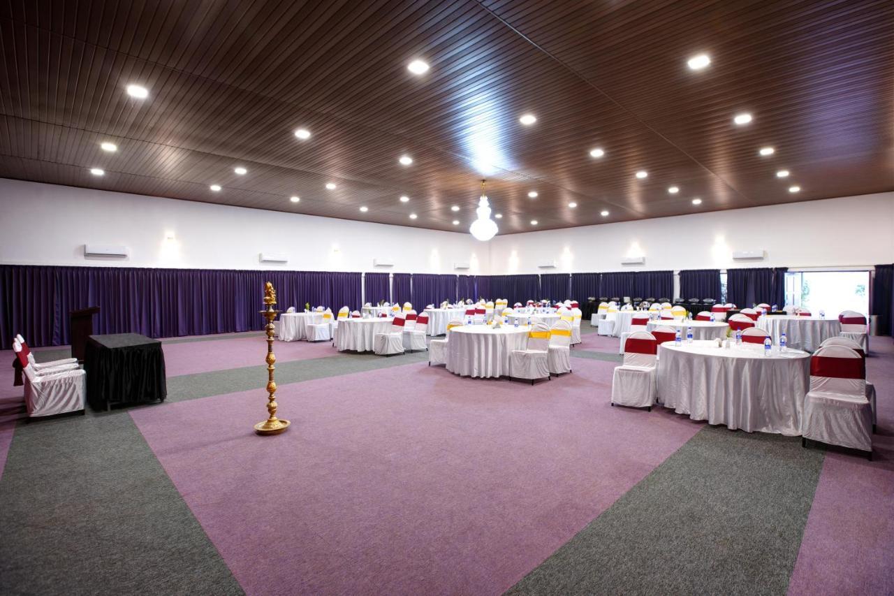 Gokulam Grand Resort & Spa, Coorg Kushalnagar Exterior photo