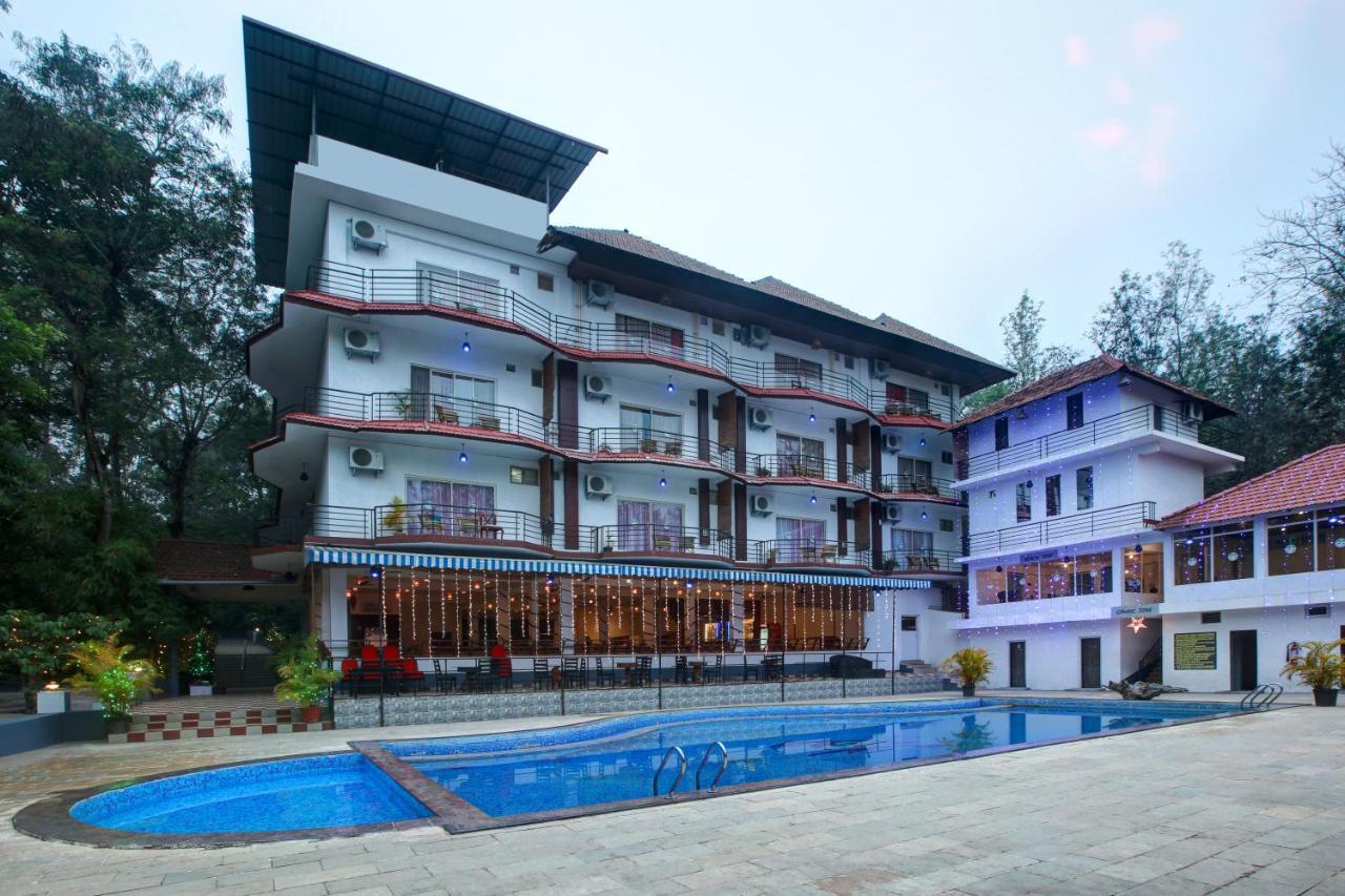 Gokulam Grand Resort & Spa, Coorg Kushalnagar Exterior photo